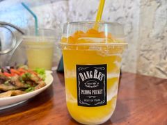 -Dang restaurant (patong phuket)