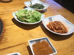 -唯成•韩国炭火烤肉 유성고기