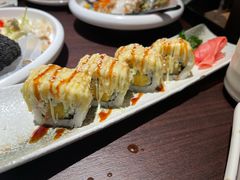 鲜切芒果芝士卷寿司-小川洋风料理(深圳首店)