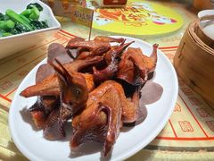 招牌石歧乳鸽-石岐佬中山菜馆(张溪店)