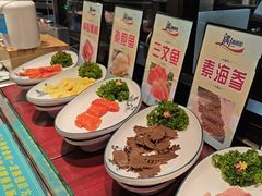 -遇上西雅图多融合海鲜自助餐厅(中房金谊广场店)