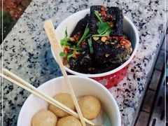 -黑色经典臭豆腐·湖南特产(步行街店)