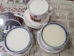招牌传统双皮奶-周大娘牛乳(旧寨古村总店)