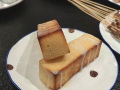 -何妹湿辣牛肉·粤式烧烤砂煲(桂雅路店)
