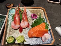 -铭牛烧肉·和牛海鲜自助(高新月牙湖店)