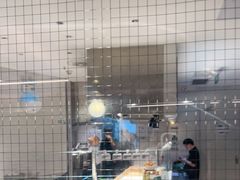 -老乡鸡(上海白玉兰广场店)