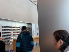 -Apple零售店(华贸购物中心店)