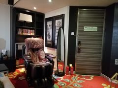 -喜鹊愉家酒店(郑州曼哈顿博览中心地铁站店)