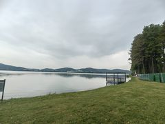 -金蔷薇·湖景庭院餐厅(环湖店)