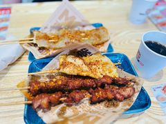 -魔都三兄弟酸辣粉·蘸卤炸串(虹桥万科店)