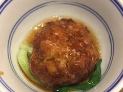 狮子头-九华山聚龙大酒店