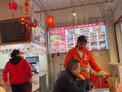 -扬二春炒饭(国庆路总店)