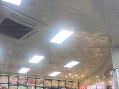 -黑龙江美食城(三角公园店)