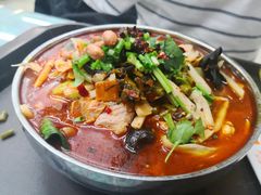 -红鼻子桂林米粉(金唐新光界店)