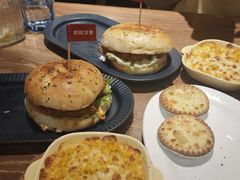 -必胜客(柳州万象城店)