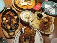 -CRAZYONES西班牙海鲜饭(上海美罗城店)