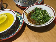 -洱火云南酸菜牛肉火锅(石景山当代商城店)