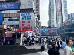 -观音桥步行街