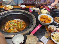 -刘淑芬·活鱼铁锅炖(北京首店)