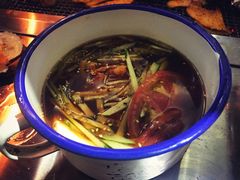 -马路牙子地桌烤肉(工体店)