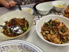 -新李记 · 口味菜馆(南郊公园店)