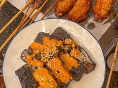 -何妹湿辣牛肉·粤式烧烤砂煲(桂雅路店)