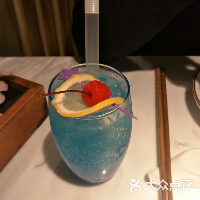 致命深海鸡尾酒图片