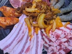 -唯成•韩国炭火烤肉 유성고기