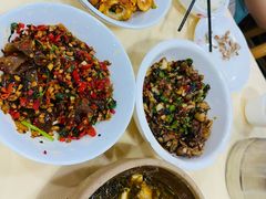 -笨罗卜浏阳菜馆(太平街店)