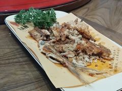 -鱼满舱·鲜活海鲜·正宗鲁菜