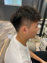 -藤野造型·专业烫染店
