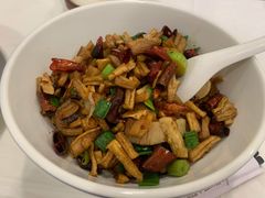 萝卜干腊肉-新新湘菜馆(新中街二条店)