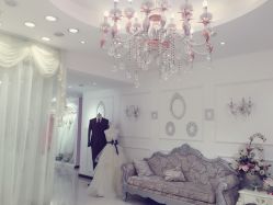 -艾米丽婚纱礼服