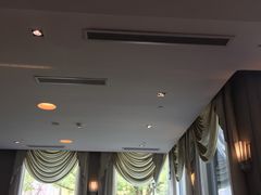 -御花园·粤菜·海鲜火锅(中山公园店)