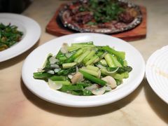 -梁家大院•农家菜(昆山会展中心店)