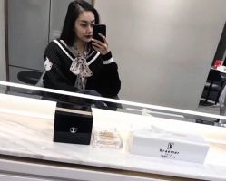点击看大图 -Kraemer Paris 苏豪路易士·嘉玛发廊