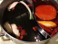 -小天鹅火锅·一线江景洪鼎旗舰店(洪崖洞店)