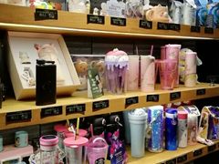 零售区-星巴克(上海南站店)