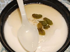 手工自制酸奶-巴扎美食·新疆菜·西域歌舞表演餐厅(新疆大厦店)