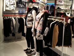 -fila(日月光中心广场店)