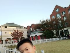 -钟书阁(松江泰晤士小镇店)