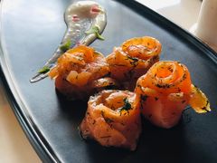 三文鱼玫瑰花-恰餐厅 CHAR Bar & Grill (珠海仁恒洲际店)