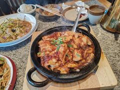 -老酒馆熏酱东北菜·海鲜烧烤大排档(世纪公园直营店)