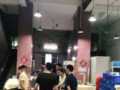 -标记美食新鲜猪杂(兴南大道店)