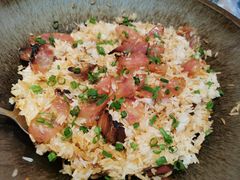 腊肉柴火锅巴饭-香蟹园金湖龙虾(金磐路旗舰店)