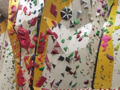 -问山MountQuest攀岩馆