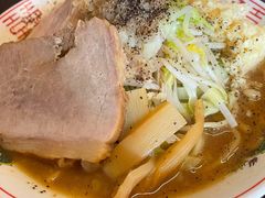 二郎系拉面-拉面莊夢語＆中华料理八椿