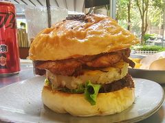 -shark burger·鲨鱼汉堡(交子大道店)