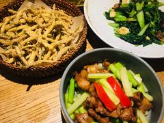 蛋黄焗茶树菇-潮粥荟·潮汕砂锅粥(朝阳大悦城店)