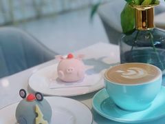 -Fridi Patisserie Cafe